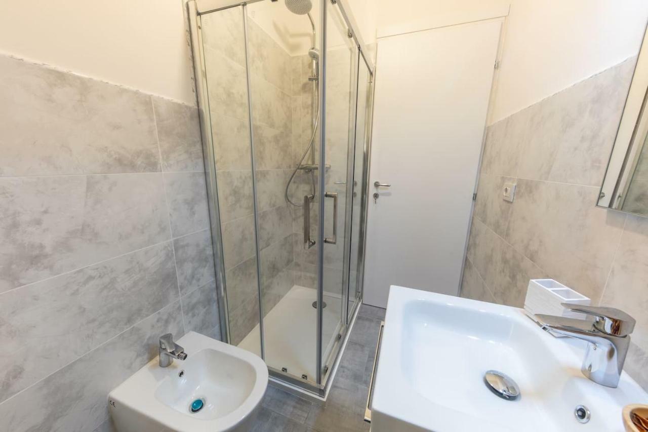 Downtown Bologna Apartment Ngoại thất bức ảnh