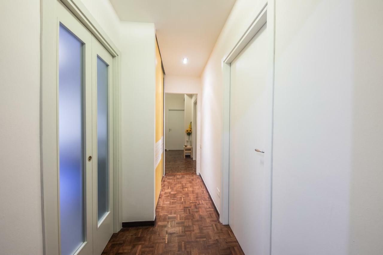 Downtown Bologna Apartment Ngoại thất bức ảnh
