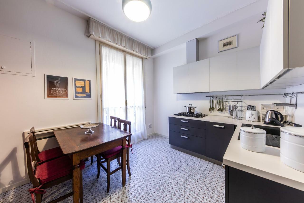 Downtown Bologna Apartment Ngoại thất bức ảnh