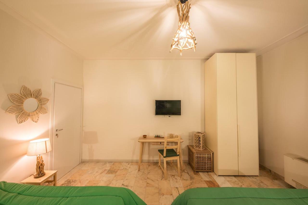 Downtown Bologna Apartment Ngoại thất bức ảnh
